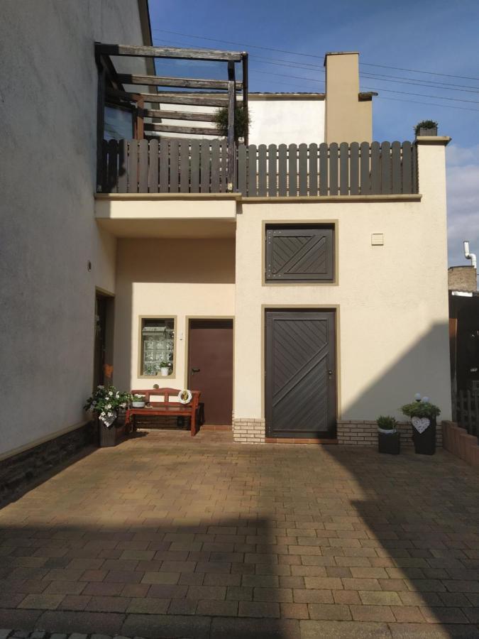 Ferienhaus Treis Neef Exterior foto